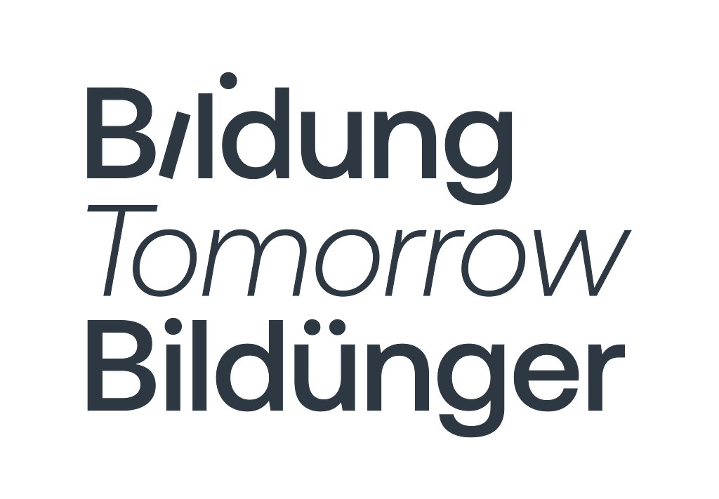 Kinder beim Microsoccer-Turnier mit Peer-to-Peer Coaching und Teamgeist